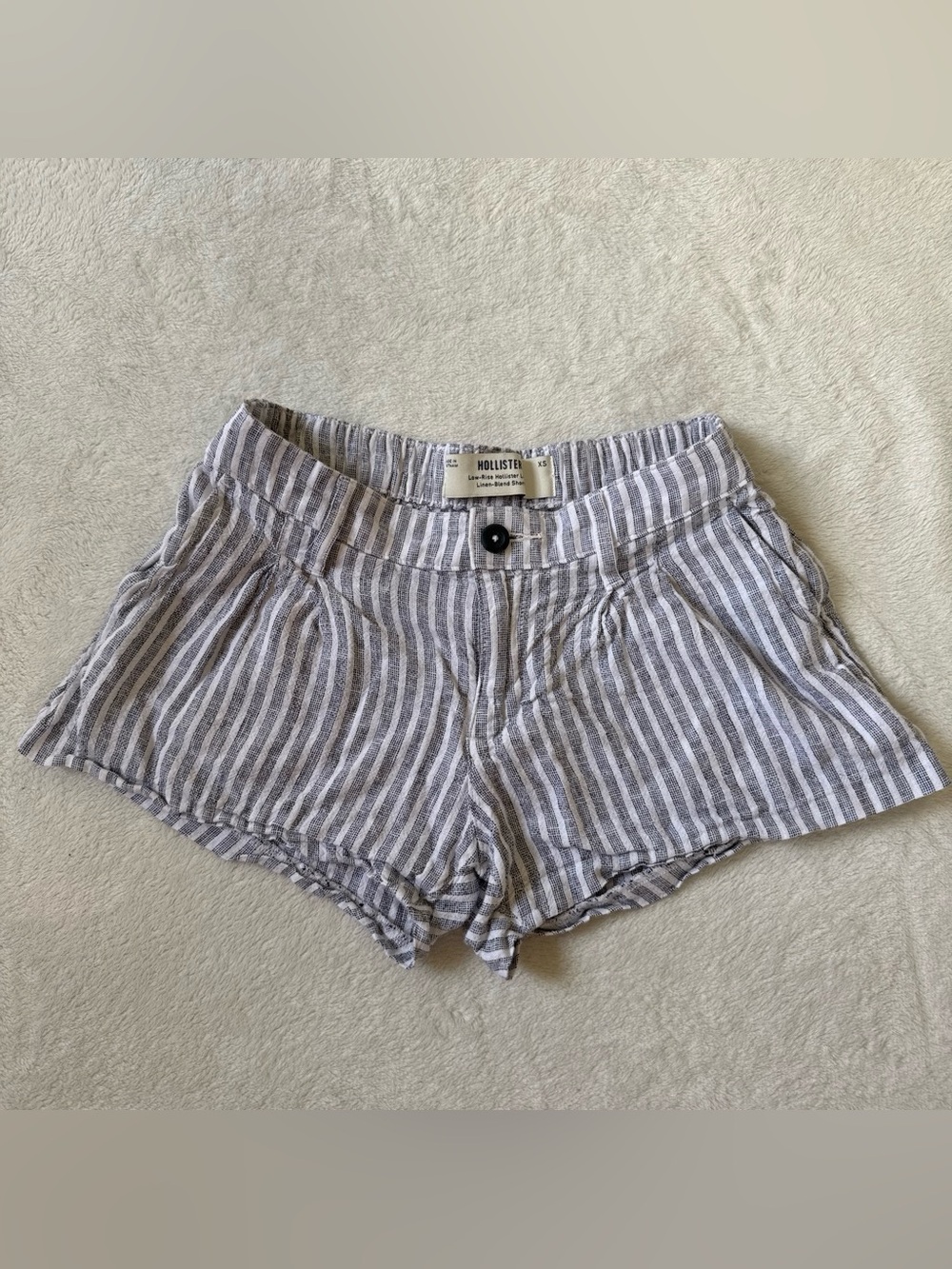 Hollister White and Gray Striped High-Waist Women’s Shorts